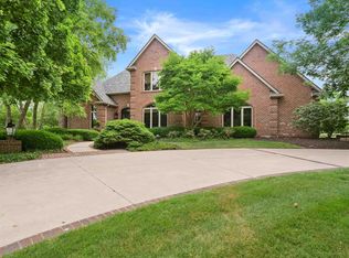 2005 Prestwick Ln, Fort Wayne, IN 46814