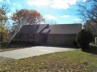 15810 Oakmont Cir, Kearney, MO 64060