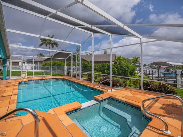 3505 SE 19th Pl, Cape Coral, FL 33904