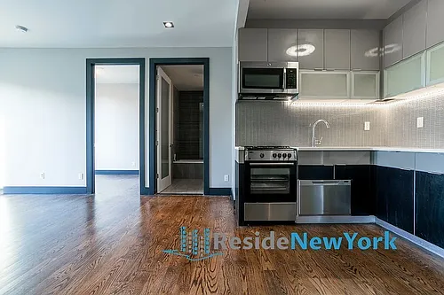 867 De Kalb Ave #3E Photo 1
