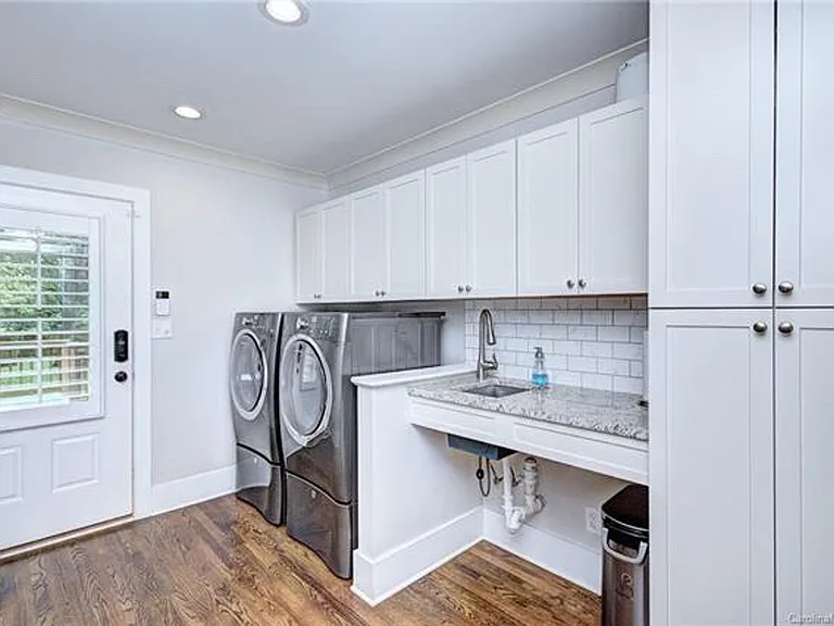 3215 Cambridge Rd — Photo 13