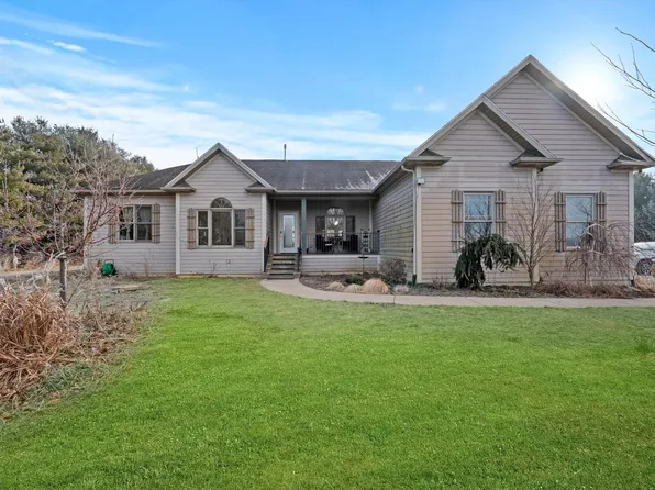 5306 Irish Ln, Harvard, IL 60033