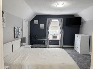 16 Hillside Park, Malden, MA 02148