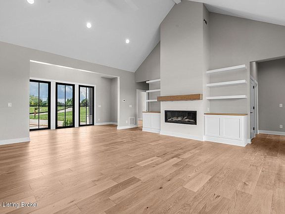 3rd image of 2901 Quarry Rd