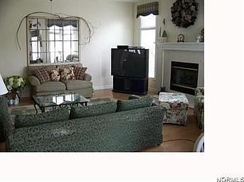5th image of 30960 Walden Dr #19