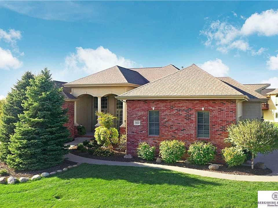 1st image of 1402 Placid Lake Cir