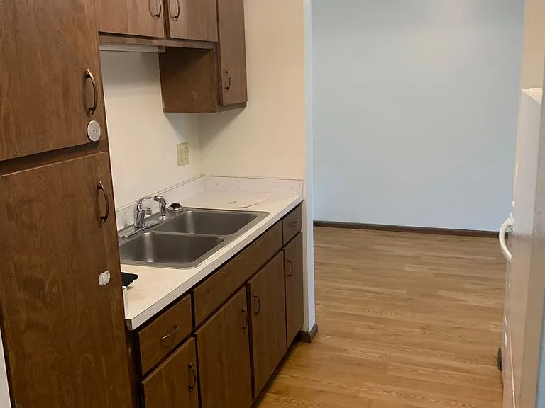 29 Alexander Ave — Photo 21