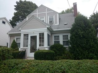15 Carroll St, West Roxbury, MA 02132