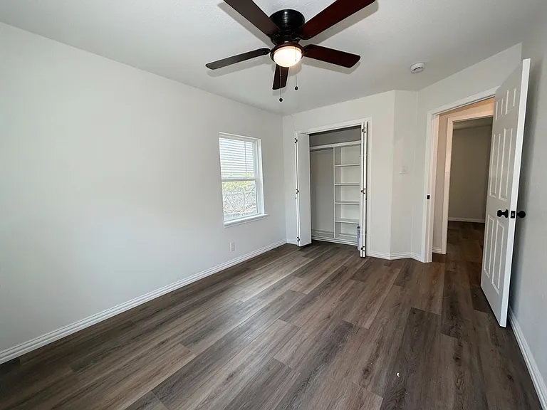 1108 Park Dr — Photo 13