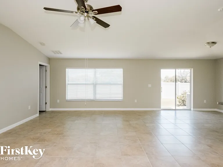 1908 Broad Winged Hawk Dr — Photo 3