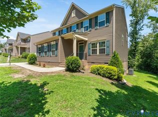 10419 Centralia Station Rd, Chester, VA 23831