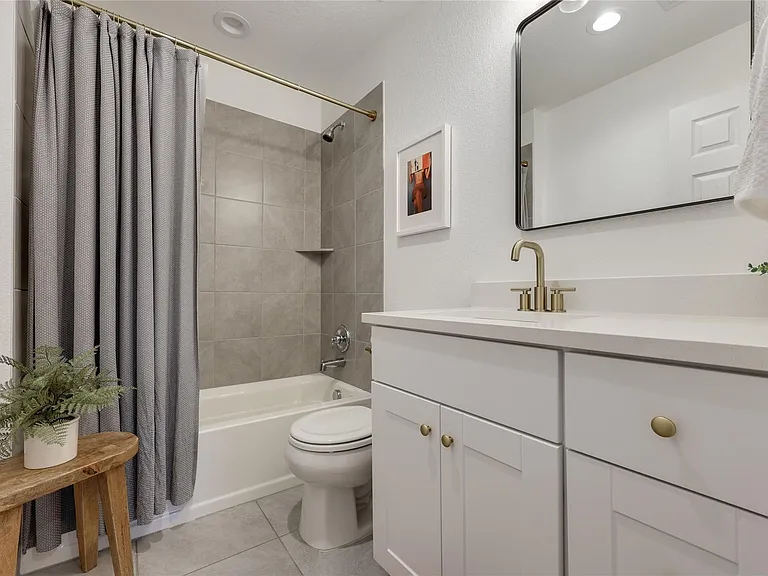 5215 Golden Canary Ln — Photo 22