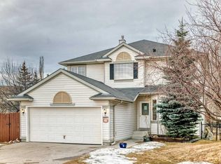 66 SE Tuscany Hills Point NW, Calgary, AB T3L 2C7