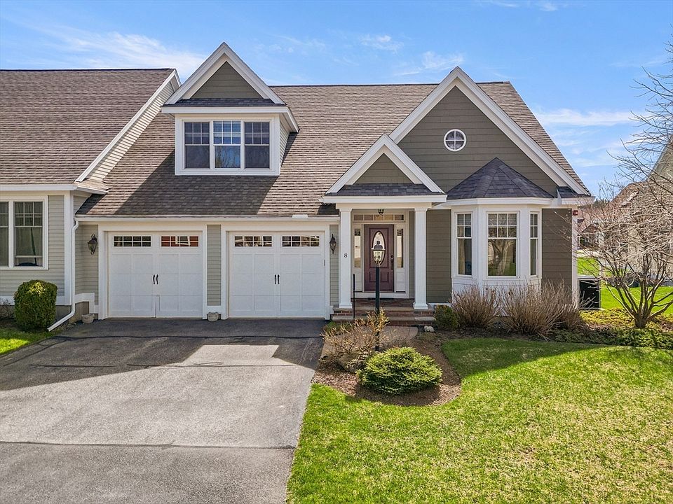 1st image of 8 Ridgeway Cir
