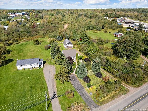 5th image of 3281 Mountain Rd