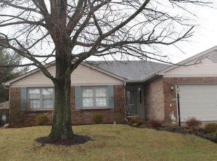 206 Doncaster Rd, Versailles, KY 40383