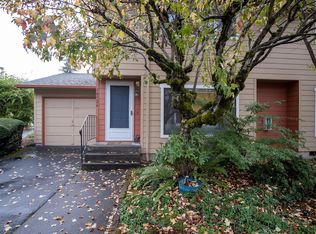 18526 NE Wasco St, Portland, OR 97230