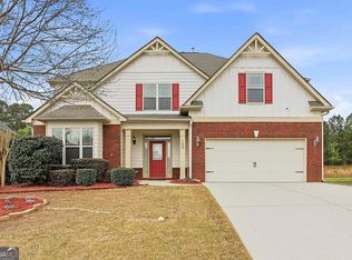 130 Thrushwood Dr, Fayetteville, GA 30215