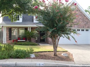 1614 Hawks Tree Ln, San Antonio, TX 78248