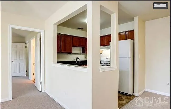 1335 Waterford Dr — Photo 11
