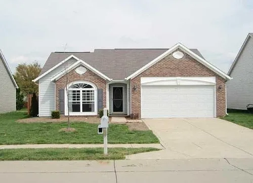 10663 Kyle Ct Photo 1