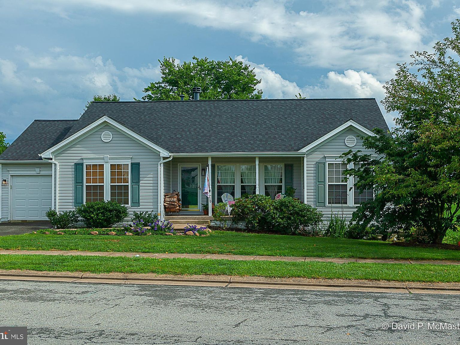 219 Crosswinds Dr, Charles Town, WV 25414 Zillow