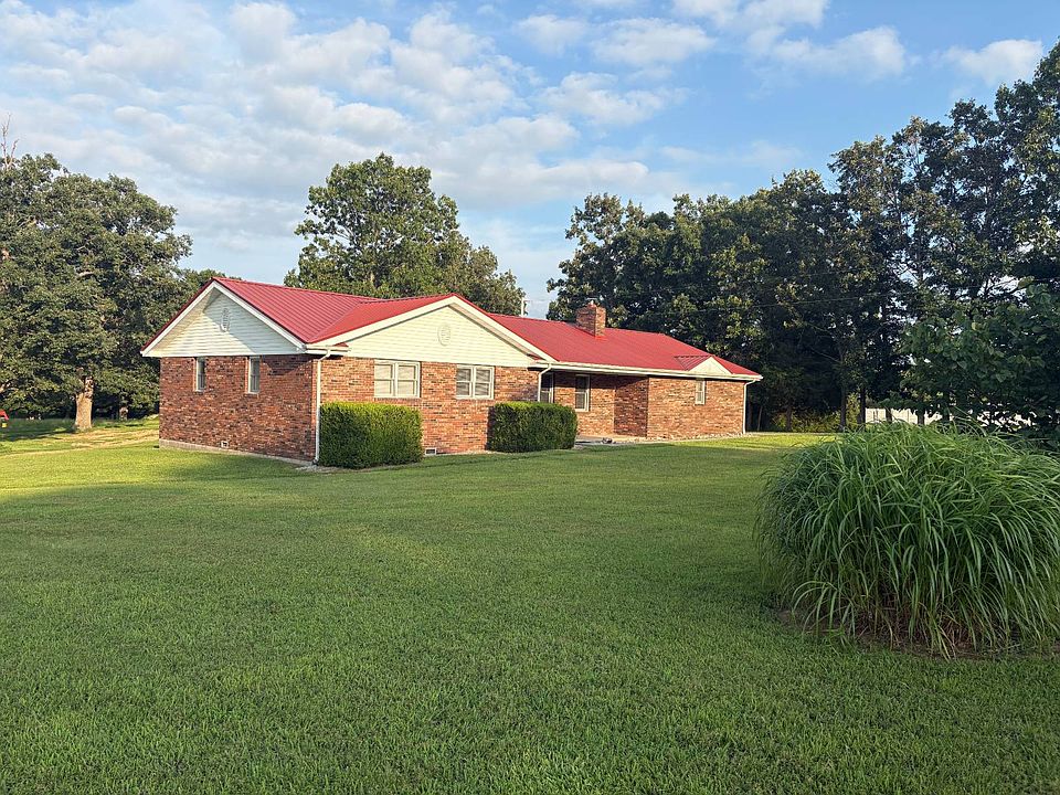 1st image of 23210 Red Oak Dr
