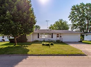 1608 29th Ave, Monroe, WI 53566