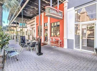 2111 Post Office St APT 5, Galveston, TX 77550