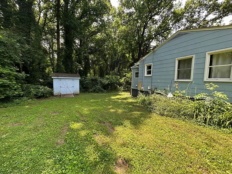 4403 Edgemore Rd — Photo 27