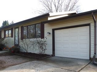 5009 Trafalger Pl, Madison, WI 53714