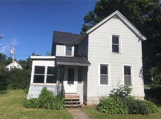 48 Riverside Dr, Deferiet, NY 13628