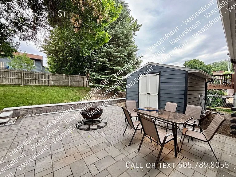 5201 E 17th St — Photo 25