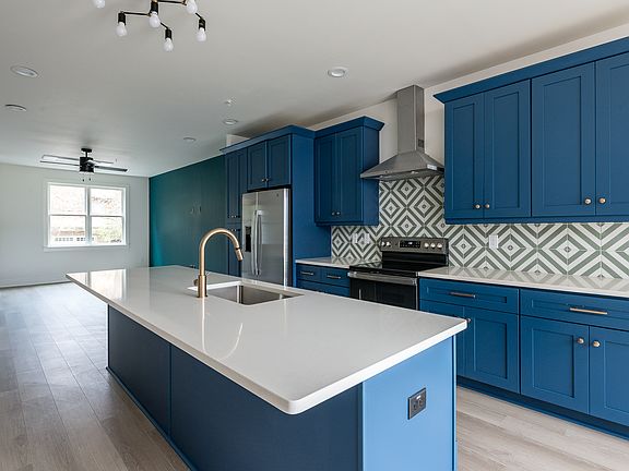 KH_340_304EugeniaSt_Web-2143_04032023