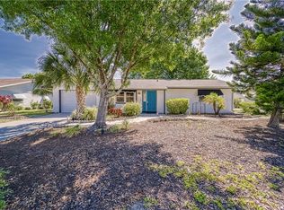 1805 El Rancho Dr, Sun City Center, FL 33573