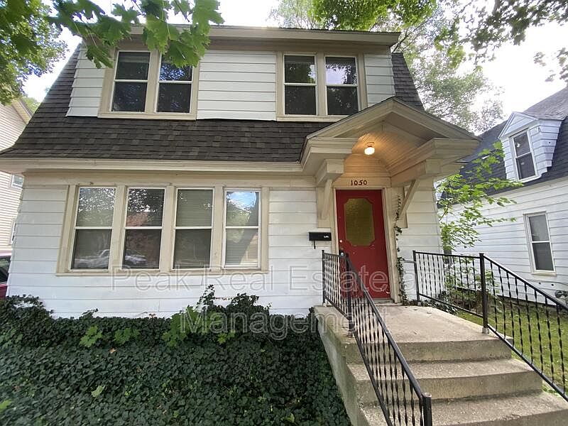 1st image of 1050 Neland Ave SE