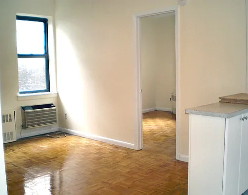 Rented by City Connections Realty | media 26