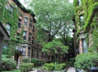 3429 1/2 N Elaine Pl APT 3E, Chicago, IL 60657