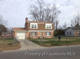 605 Rock Spring Rd, Fayetteville, NC 28314