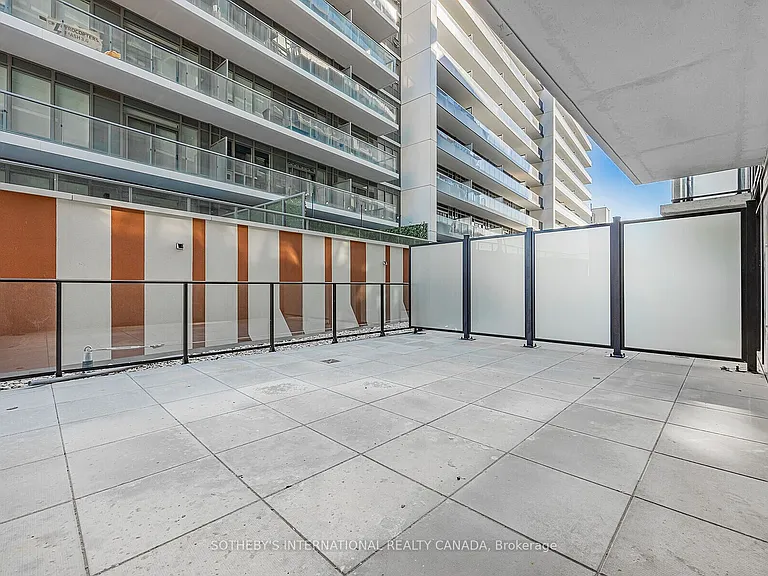 1 Jarvis St #316 — Photo 31