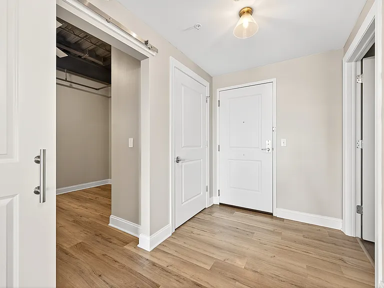 The Pardee — Photo 22