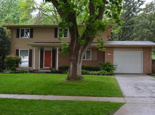 2712 N 97th St, Omaha, NE 68134