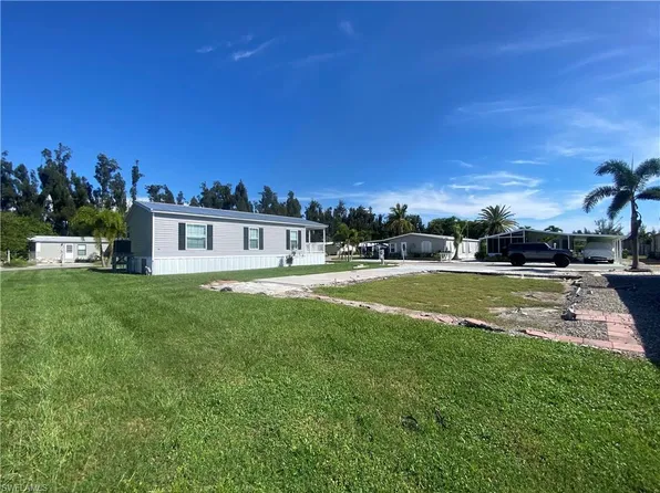 4908 Mullette Ln, Saint James City, FL 33956