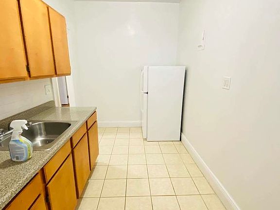 4th image of 23-33 30th Ave #C8