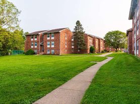 Creekside Apartments