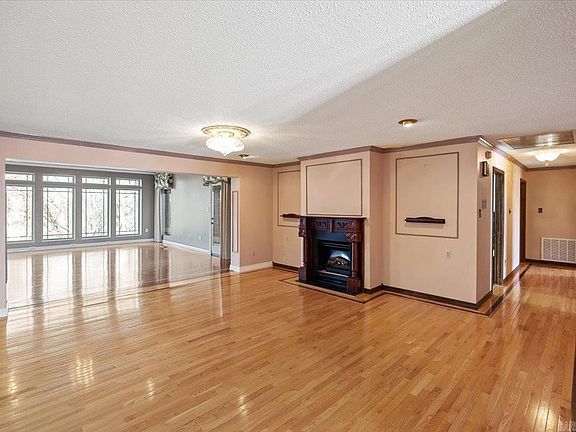 4th image of 611 Cagle Rock Cir