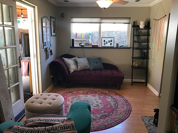 5th image of 189 W Highland Ave