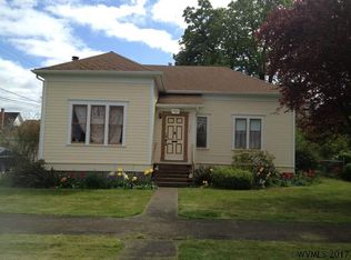 363 C St, Independence, OR 97351