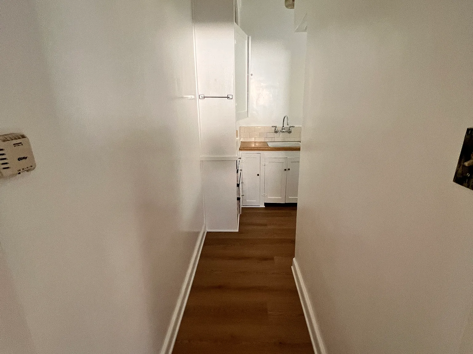 Studio, 450 sqft, $1,500 — Photo 4