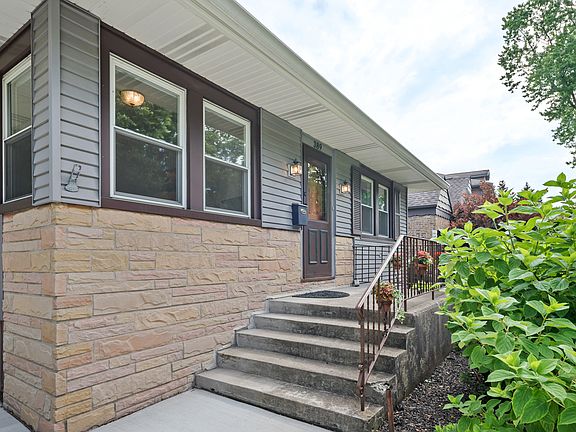 3rd image of 389 Addison Rd